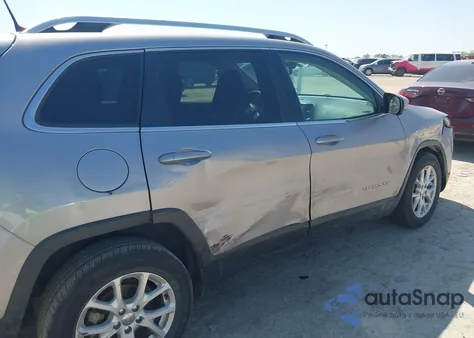 2018 Jeep Cherokee Latitude Fwd из США, поврежденный, VIN 1C4PJLCB5JD566692